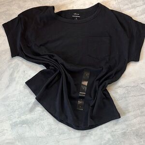 Banana Republic     NWT    Black Tee version wide scoop neck  Loosefit   Size S
